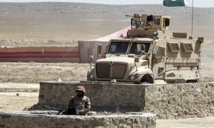 अफगानिस्तान में हालात बिगड़े! कंधार–पक्तिका में एरियल अटैक, खोस्त में पाकिस्तान की घुसपैठ — 9 बच्चों समेत 10 की दर्दनाक मौत