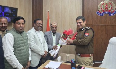 कर्तव्यनिष्ठा की नई पहचान: गोरखपुर के एसएसपी राजकरण नैय्यर बने डीआईजी, बड़हलगंज में बधाइयों का लगा तांता