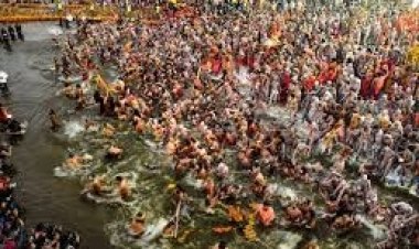 संगम तट पर उमड़ा आस्था का महासागर: पौष पूर्णिमा स्नान के साथ प्रयागराज में माघ मेले का भव्य शुभारंभ