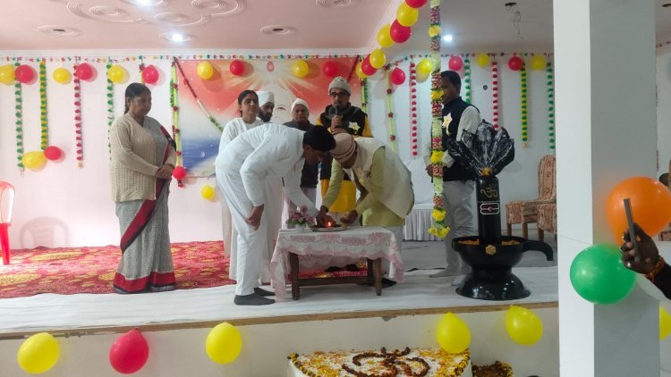 आत्मज्ञान का साक्षात्कार कराता है ईश्वरीय विश्वविद्यालय: बड़हलगंज में ब्रह्मकुमारी ईश्वरीय विश्वविद्यालय का वार्षिकोत्सव, बोले महेश उमर