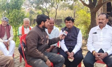 बांसगांव विधानसभा: बढ़ती महंगाई और जनसमस्याओं पर समाजवादी पार्टी के नेता डॉ. संजय कुमार से चंद्र प्रकाश मौर्य की विशेष बातचीत