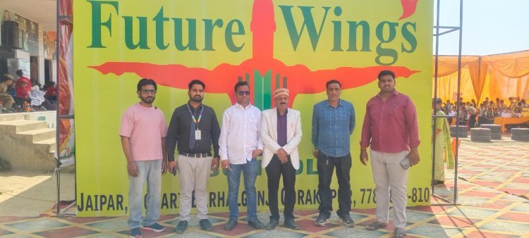 फ्यूचर विंग्स स्कूल में विज्ञान प्रदर्शनी: नन्हें वैज्ञानिकों ने मॉडल से और बच्चों ने फैंसी ड्रेस से जीता सबका दिल