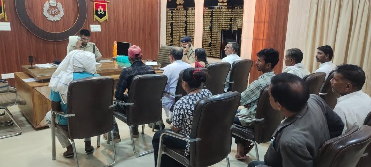 जनसुनवाई में दिखी संवेदनशीलता और सख्ती का संगम — आजमगढ़ पुलिस ने आमजन की समस्याओं को सुना, दिए त्वरित निस्तारण के निर्देश