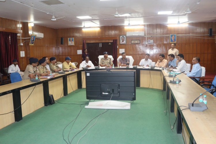 कानून-व्यवस्था पर सख्त नजर— मण्डलायुक्त विवेक की अध्यक्षता में हुई हाई लेवल समीक्षा बैठक