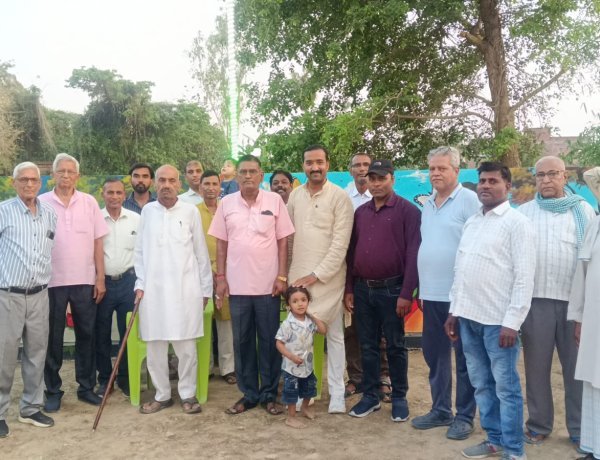 अब गांव भी रहेगा फिट और हिट” : करवल उर्फ मझगाँवा में ओपन जिम पार्क और बच्चों के झूलों का भव्य शुभारम्भ, ग्रामीणों में उत्साह की लहर