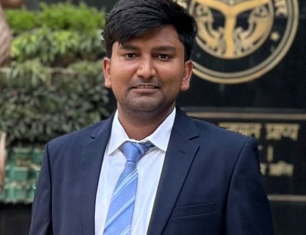 बढ़नी के होनहार शुभम मिश्र ने बढ़ाया जिले का मान, सांख्यिकी अधिकारी बन रचा सफलता का नया इतिहास