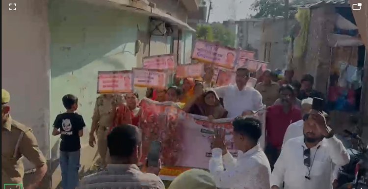 शोहरतगढ़ की धरती पर उभरी ‘मातृशक्ति की हुंकार’: महिला आक्रोश पदयात्रा ने रचा नया इतिहास, गूंजा अधिकार और स्वाभिमान का जनघोष