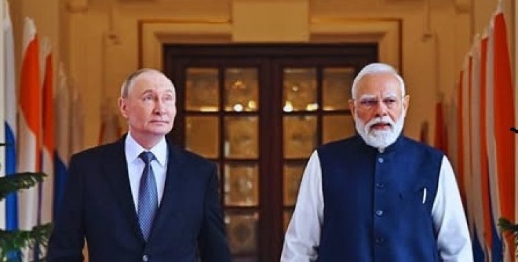 “रूस से तेल खरीद जारी रहेगी” — अमेरिकी दबाव के बीच भारत का स्पष्ट संदेश, ऊर्जा नीति पर नहीं होगा समझौता