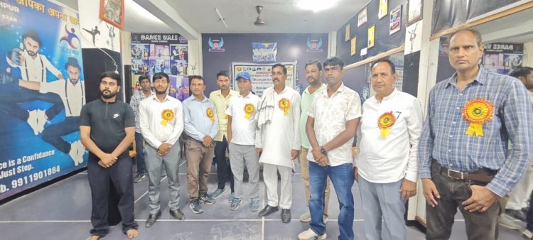 सिलीगुड़ी में गूंजा गोरखपुर का परचम: डीके आशिहारा कराटे खिलाड़ियों ने जीते गोल्ड मेडल, सम्मान समारोह में छलका गर्व और उत्साह