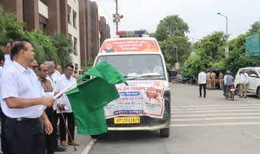 22 जुलाई से 8 सितंबर तक चलेगा खुरपका-मुँहपका टीकाकरण महाअभियान, डीएम-सीडीओ ने जागरूकता रैली को दिखाई हरी झंडी; पशुपालकों से बढ़-चढ़कर सहयोग की अपील