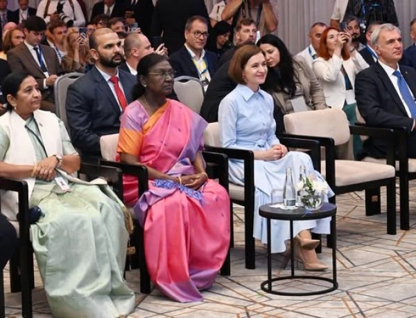 भारत-मोल्डोवा संबंधों को नई उड़ान: राष्ट्रपति द्रौपदी मुर्मू ने बिजनेस फोरम में निवेश और रणनीतिक साझेदारी का किया आह्वान