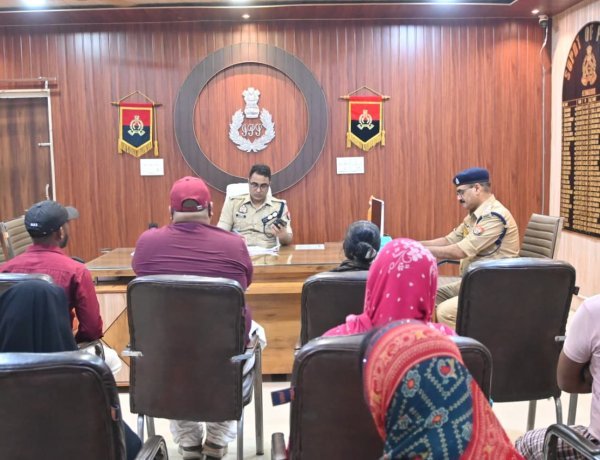 'जनता की हर शिकायत पर होगी सख्त कार्रवाई' — एसएसपी डॉ. अनिल कुमार ने जनसुनवाई में सुनी फरियादियों की समस्याएं, निष्पक्ष व समयबद्ध निस्तारण के दिए निर्देश