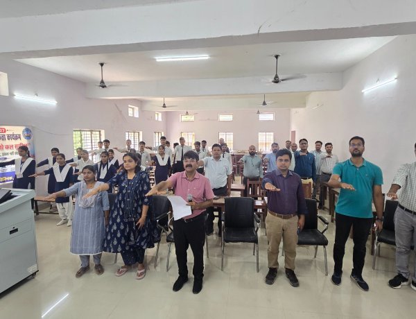 हर बूंद अमृत, हर नागरिक की जिम्मेदारी: भूजल सप्ताह के समापन पर आजमगढ़ में जल संरक्षण का गूंजा संकल्प