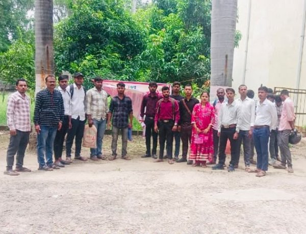 आईटीआई आजमगढ़ के अप्रेंटिस मेले में युवाओं को मिला सुनहरा अवसर: 41 अभ्यर्थियों ने लिया हिस्सा, 36 का हुआ चयन