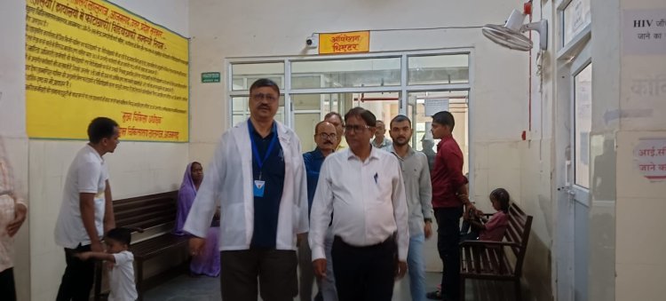 स्वास्थ्य सेवाओं में लापरवाही पर सीएमओ का बड़ा एक्शन: दो डॉक्टर और एक कर्मचारी का वेतन रोका, अस्पतालों में मचा हड़कंप