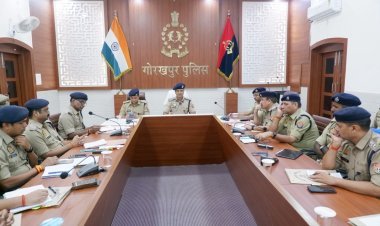 गोरखपुर में अपराधियों पर शिकंजा कसने की तैयारी तेज: डीआईजी–एसएसपी की हाईलेवल समीक्षा, कानून व्यवस्था को लेकर जीरो टॉलरेंस का संदेश