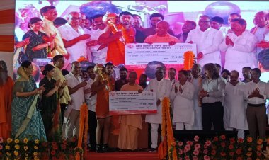 नागपंचमी पर गोरखनाथ मंदिर में गूंजी पहलवानों की हुंकार, मुख्यमंत्री योगी ने विजेताओं को किया सम्मानित