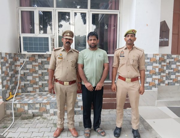 फर्जी फर्म का खेल! कागजों पर करोड़ों का कारोबार दिखाकर सरकार को ₹2.38 करोड़ की राजस्व क्षति का आरोप, वांछित अभियुक्त गिरफ्तार