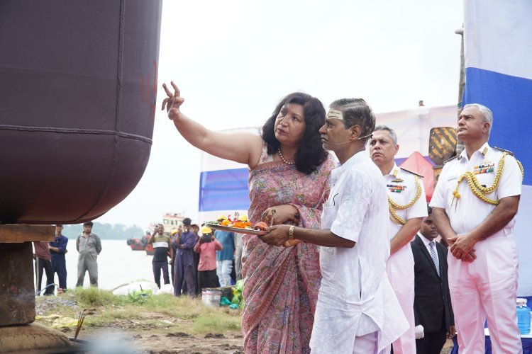भारतीय नौसेना की ताकत में एक और इजाफा, डीएससी ए-24 (यार्ड-329) का जलावतरण; ‘आत्मनिर्भर भारत’ की दिशा में बड़ी उपलब्धि