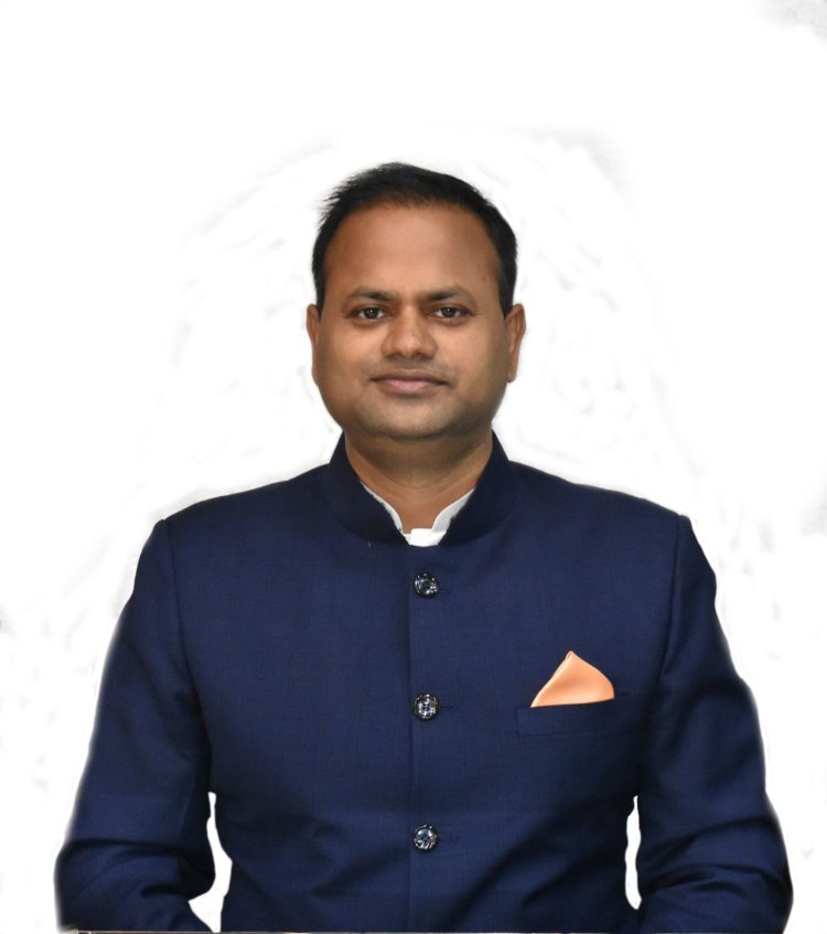 तीन महीने में 5,650 स्वयं सहायता समूहों का गठन, 94 हजार महिलाओं को जोड़ा गया—आजमगढ़ में ‘मातृ शक्ति’ से बदल रही ग्रामीण अर्थव्यवस्था