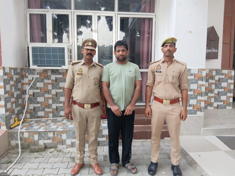 फर्जी फर्म का खेल! कागजों पर करोड़ों का कारोबार दिखाकर सरकार को ₹2.38 करोड़ की राजस्व क्षति का आरोप, वांछित अभियुक्त गिरफ्तार