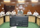 सीएम डैशबोर्ड की समीक्षा में मंडलायुक्त के सख्त तेवर, योजनाओं की सुस्त रफ्तार पर अधिकारियों को चेतावनी
