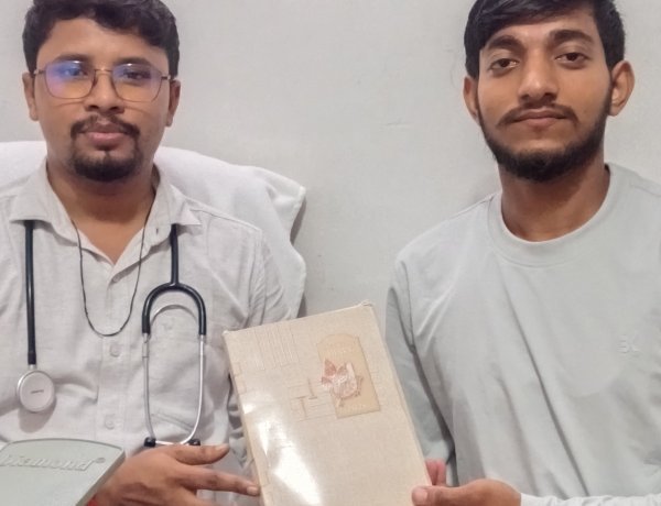 कराटे एवं आत्मरक्षा के क्षेत्र में उत्कृष्ट योगदान के लिए कोच चंद्र प्रकाश मौर्य सम्मानित