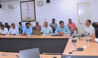 यूपी के मान्यता प्राप्त पत्रकारों को कैशलेस इलाज की सुविधा, AB-PMJAY पोर्टल को Go-Live करने की सहमति
