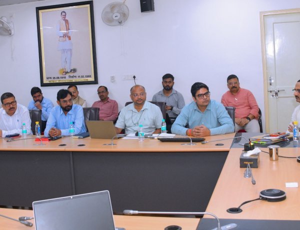 यूपी के मान्यता प्राप्त पत्रकारों को कैशलेस इलाज की सुविधा, AB-PMJAY पोर्टल को Go-Live करने की सहमति